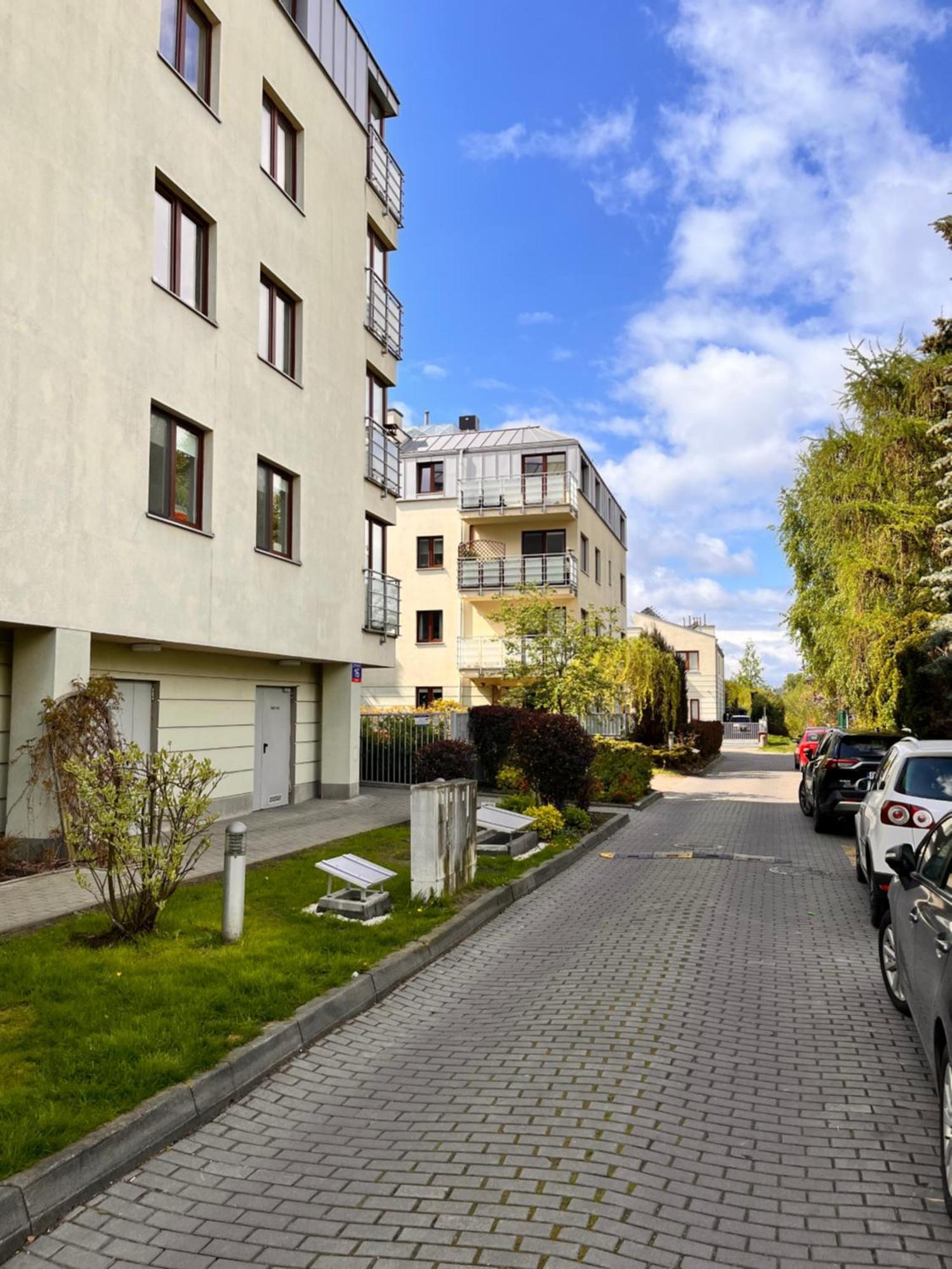 Apartament Roentgena 16 Przy Centrum Onkologii I Klinice Novum Warsaw Exterior photo